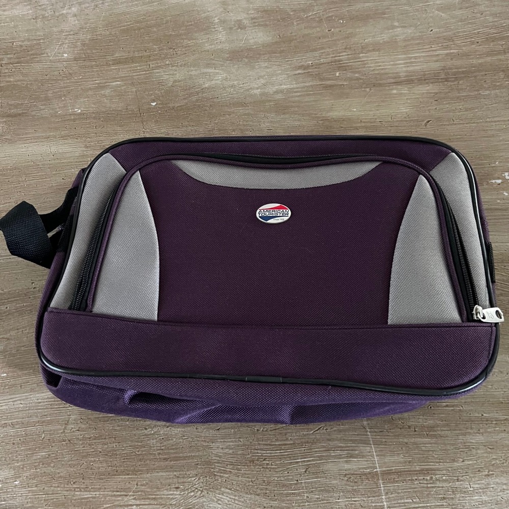 American Tourister Purple Gray Travel Boarding Bag Shoulder Strap Carry On Tote